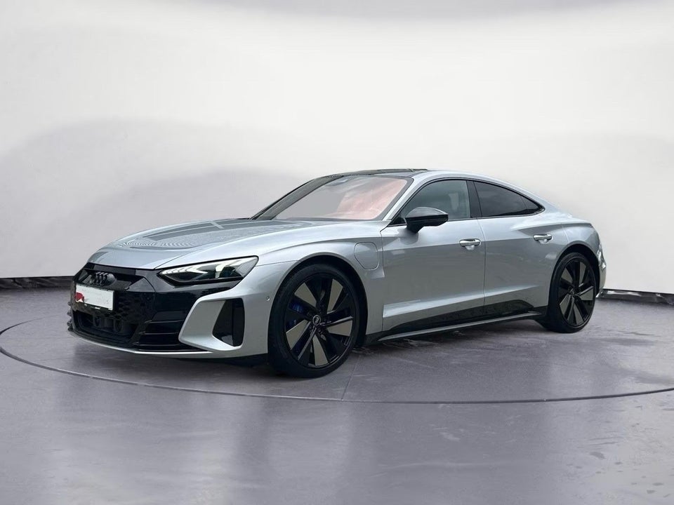 Audi RS e-tron GT quattro 4d