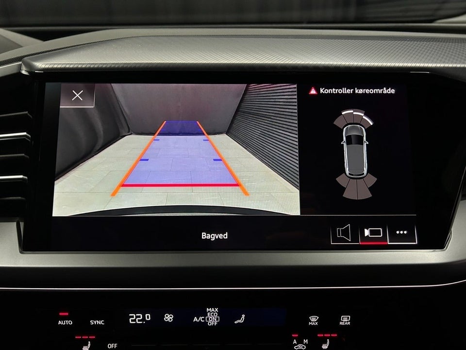 Audi Q4 e-tron 45 Advanced 5d