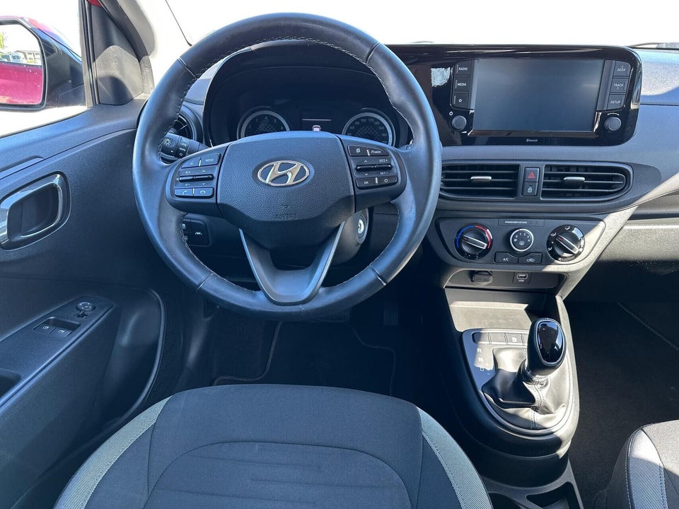 Hyundai i10 1,0 MPi Essential AMT 5d