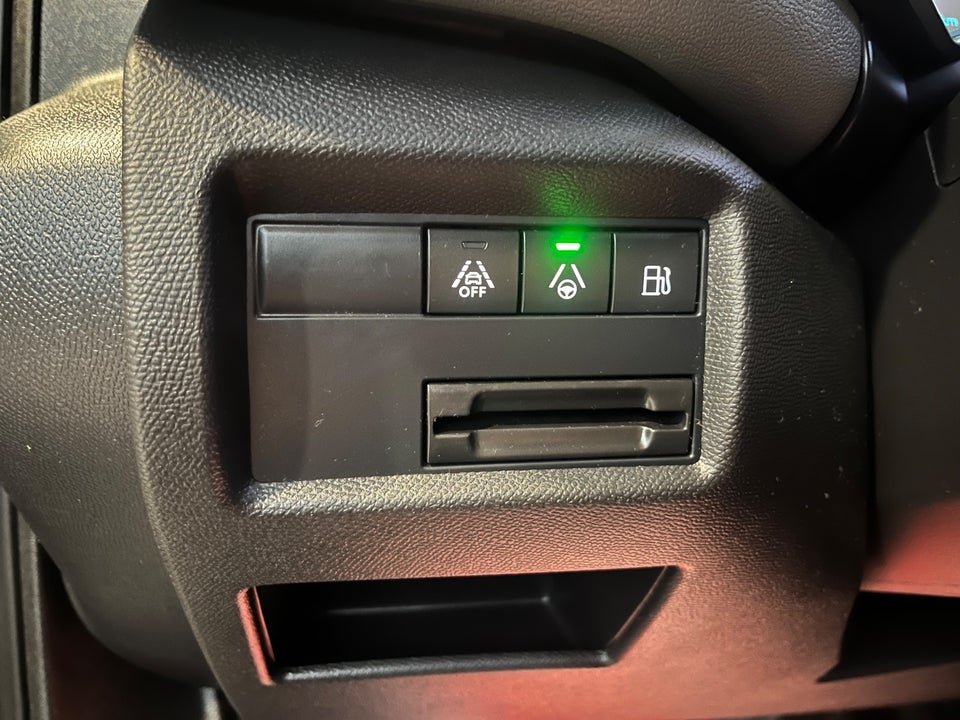 Citroën C5 Aircross 1,6 Hybrid Shine Sport EAT8 5d