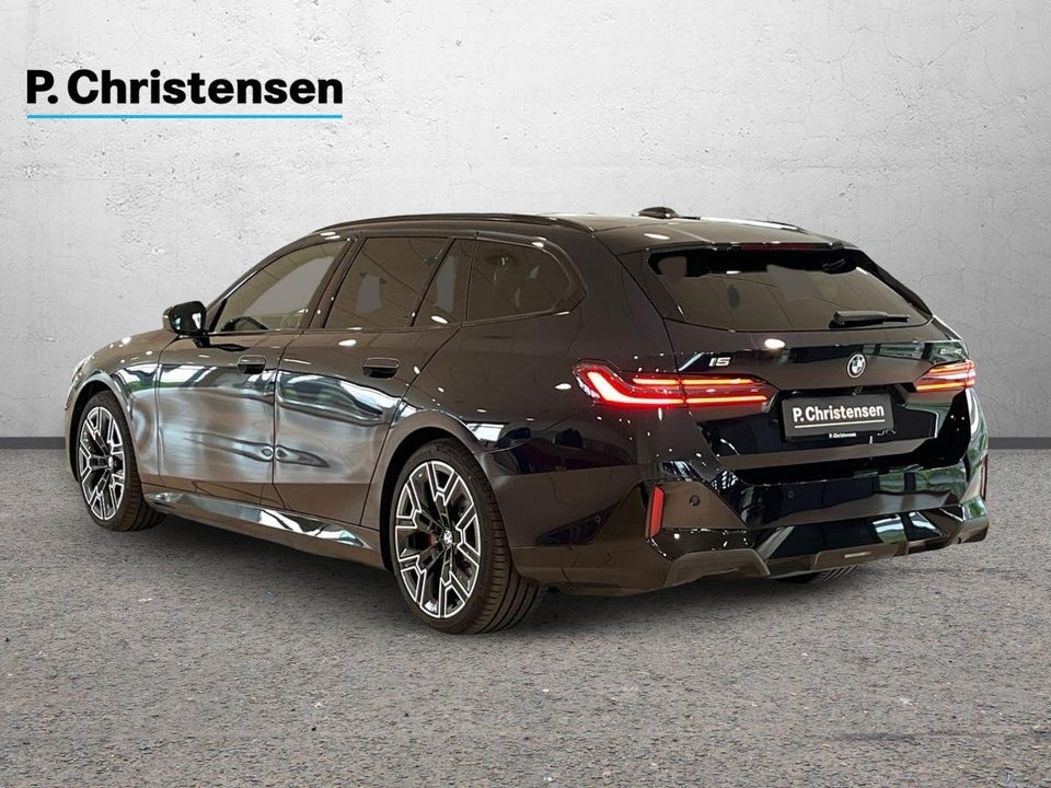 BMW i5 eDrive40 Touring Supercharged 5d