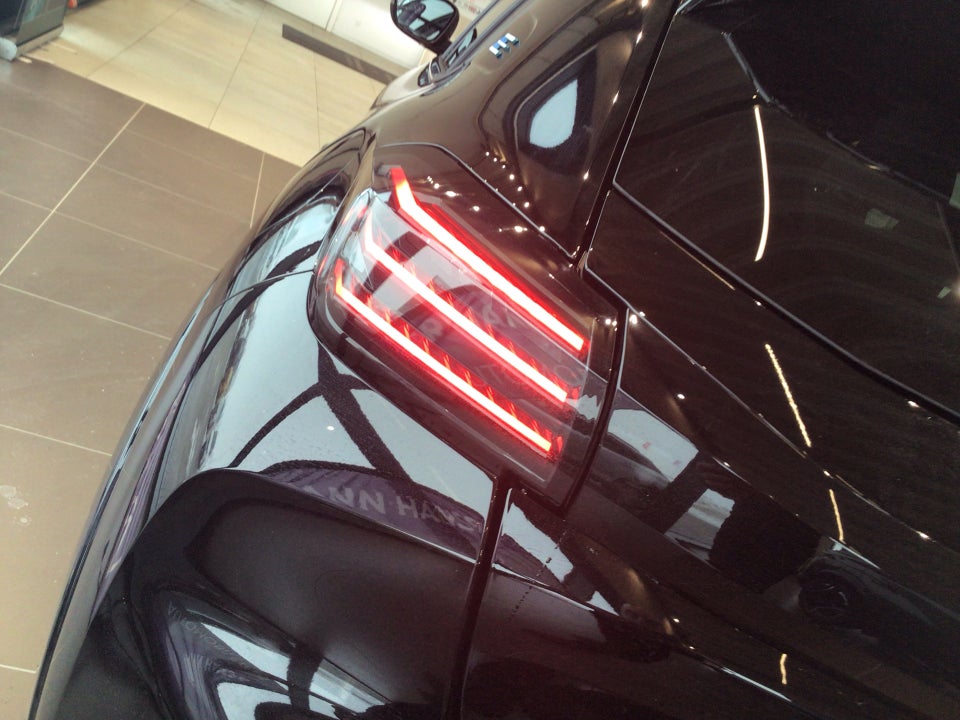 Peugeot e-208 54 GT Pack 5d