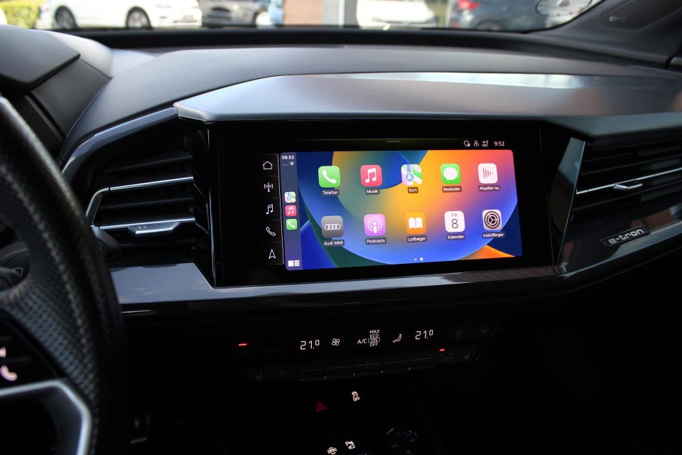 Audi Q4 e-tron 40 S-line 5d