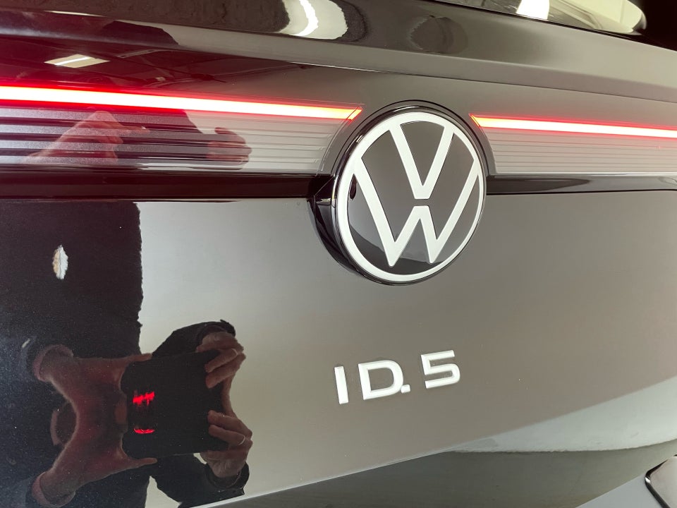 VW ID.5 Pro Performance 5d