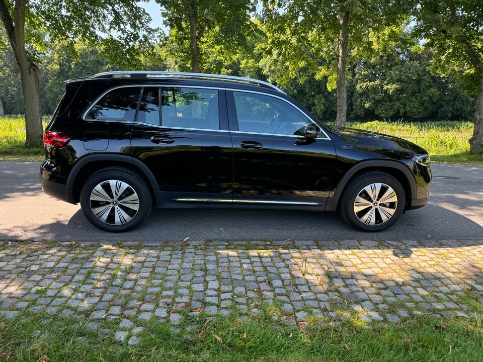 Mercedes EQB250 Progressive 5d