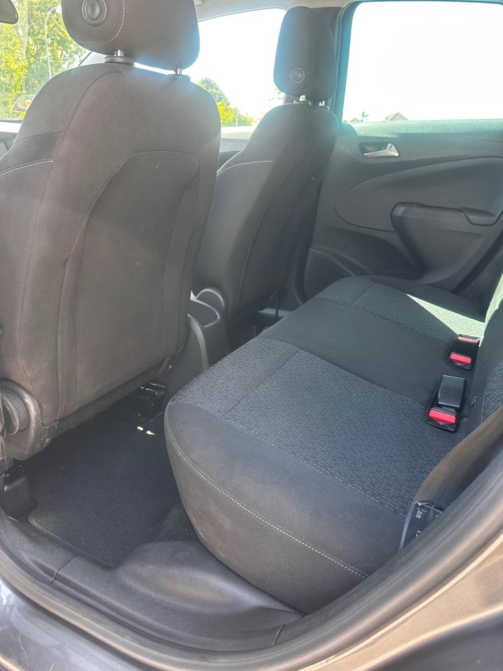 Opel Crossland X 1,2 Excite 5d