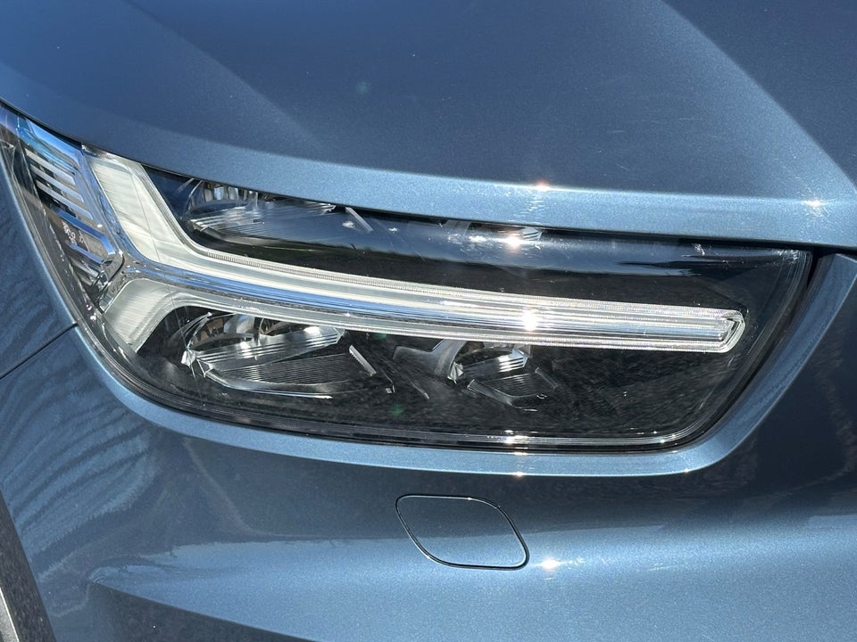 Volvo XC40 P8 ReCharge Twin Pro 5d