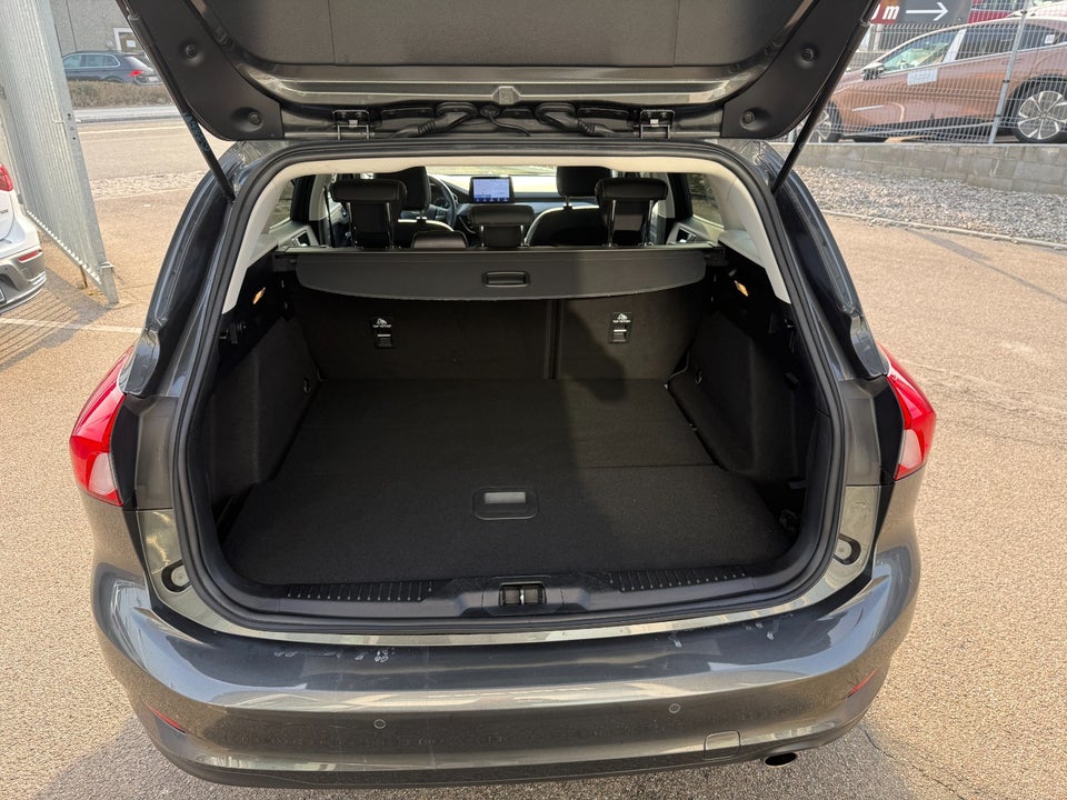 Ford Focus 1,5 EcoBoost Titanium Business stc. 5d