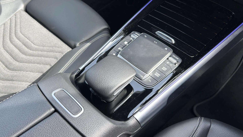 Mercedes EQB250+ Progressive 5d