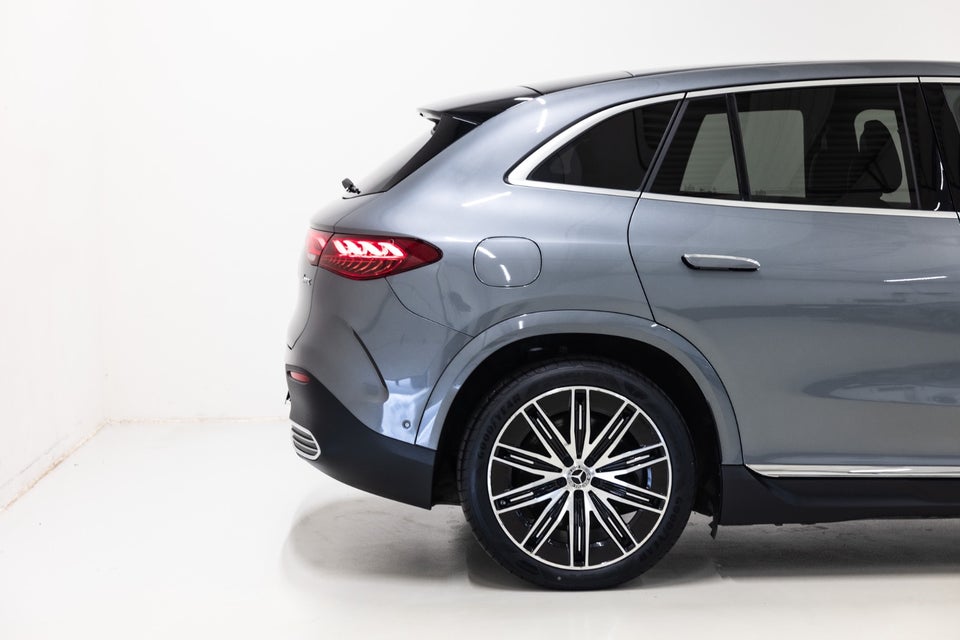 Mercedes EQE350 SUV AMG Advance Plus 4Matic 5d