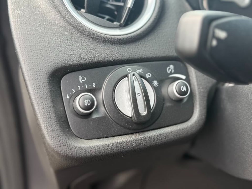 Ford Fiesta 1,0 SCTi 100 Titanium aut. 5d