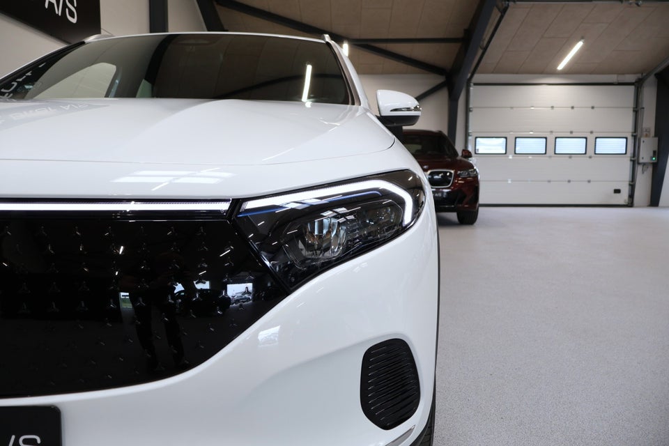 Mercedes EQA250+ Progressive 5d
