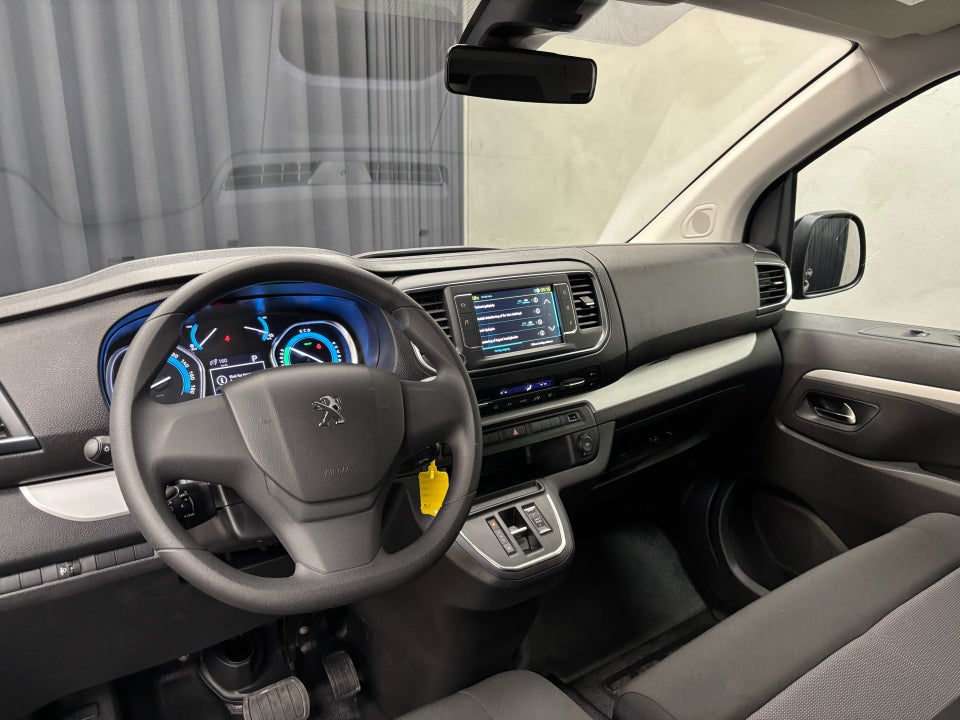 Peugeot e-Traveller 75 L2 Business
