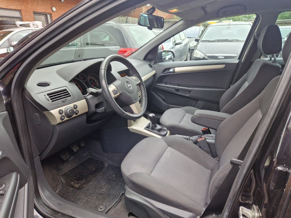 Opel Astra 1,7 CDTi 110 Enjoy Wagon 5d