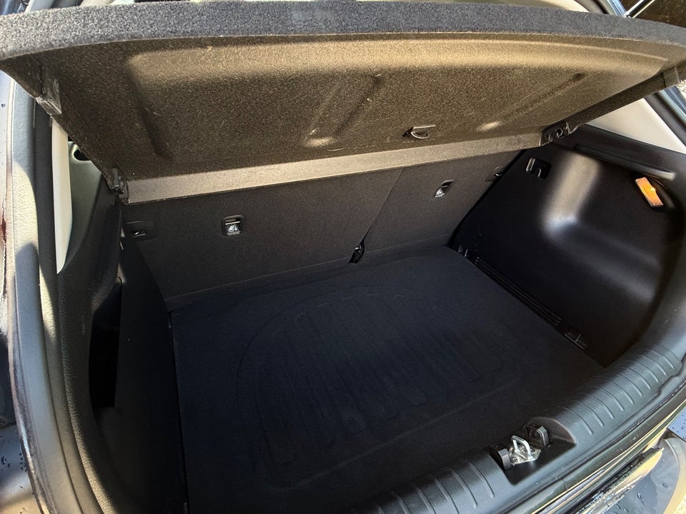 Kia Stonic 1,2 Advance 5d