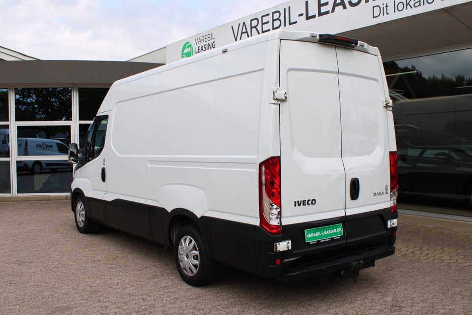 Iveco Daily 3,0 35C17 12m³ Van