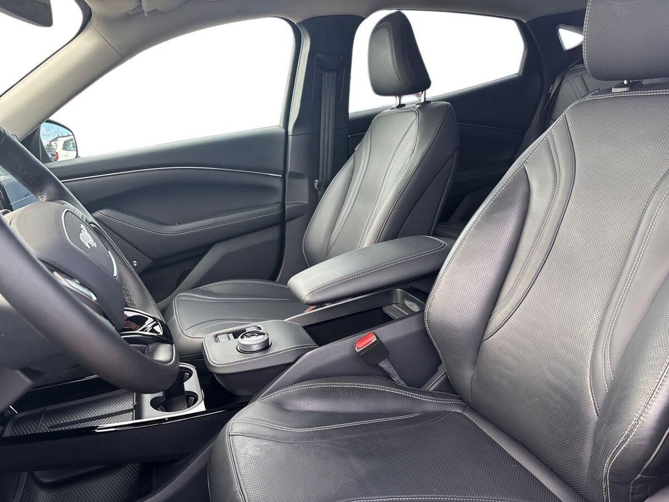 Ford Mustang Mach-E 98 Extended Range 5d