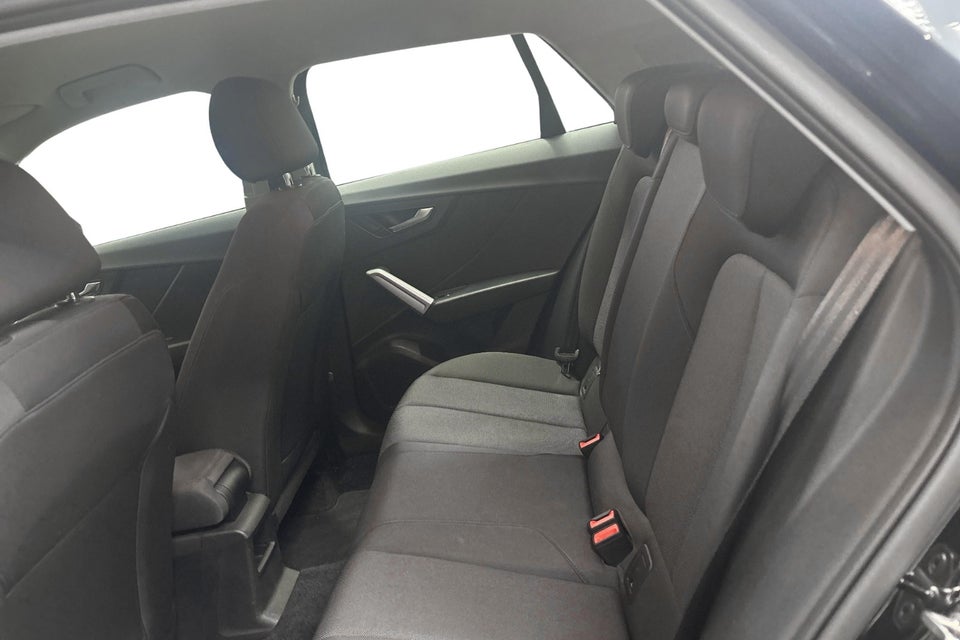 Audi Q2 35 TFSi Prestige S-tr. 5d