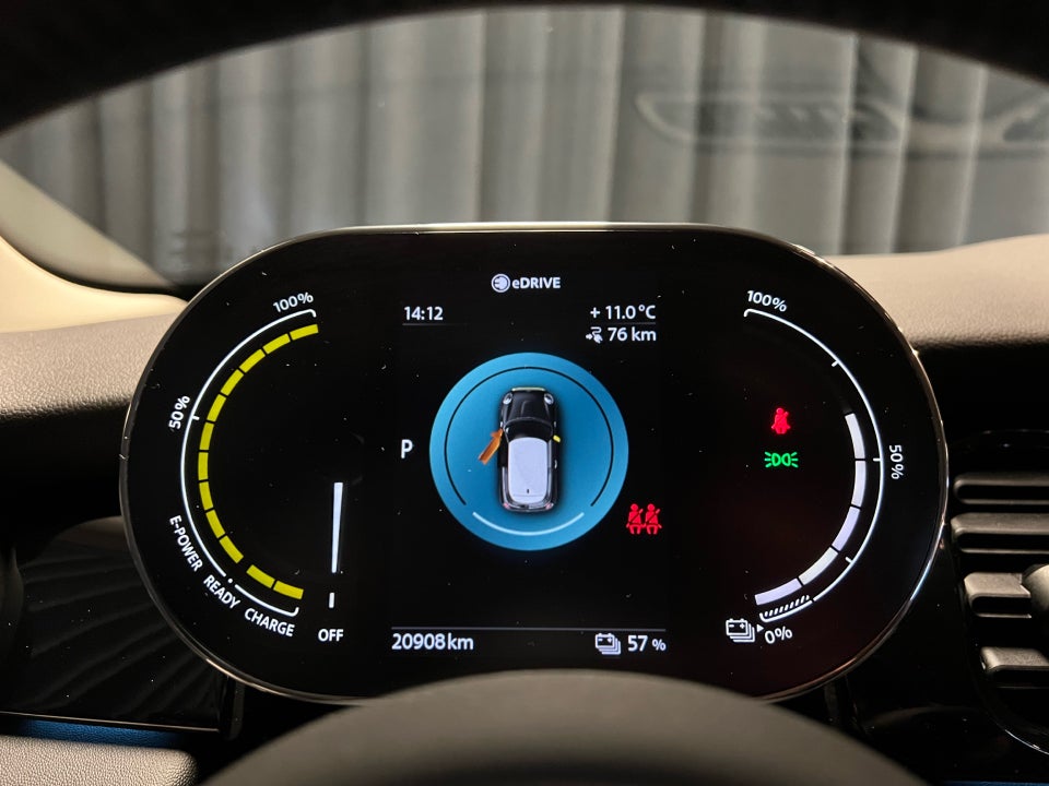 MINI Cooper SE Classic Trim 3d