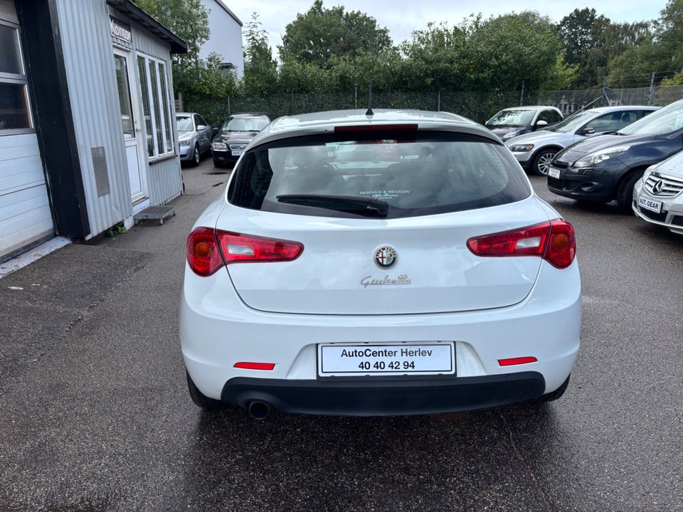 Alfa Romeo Giulietta 1,4 M-Air 170 Distinctive 5d