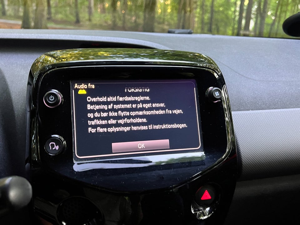 Peugeot 108 1,0 e-VTi 72 Allure+ 5d