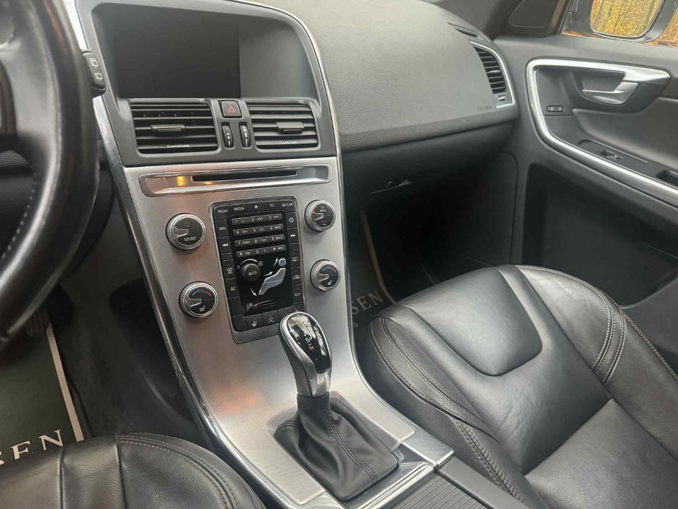 Volvo XC60 2,0 D4 190 Inscription aut. 5d