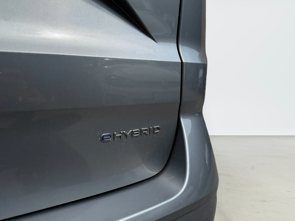 VW Multivan 1,4 eHybrid DSG kort