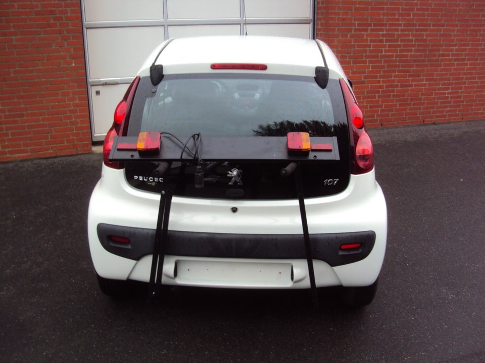 Peugeot 107 1,0 Active 5d