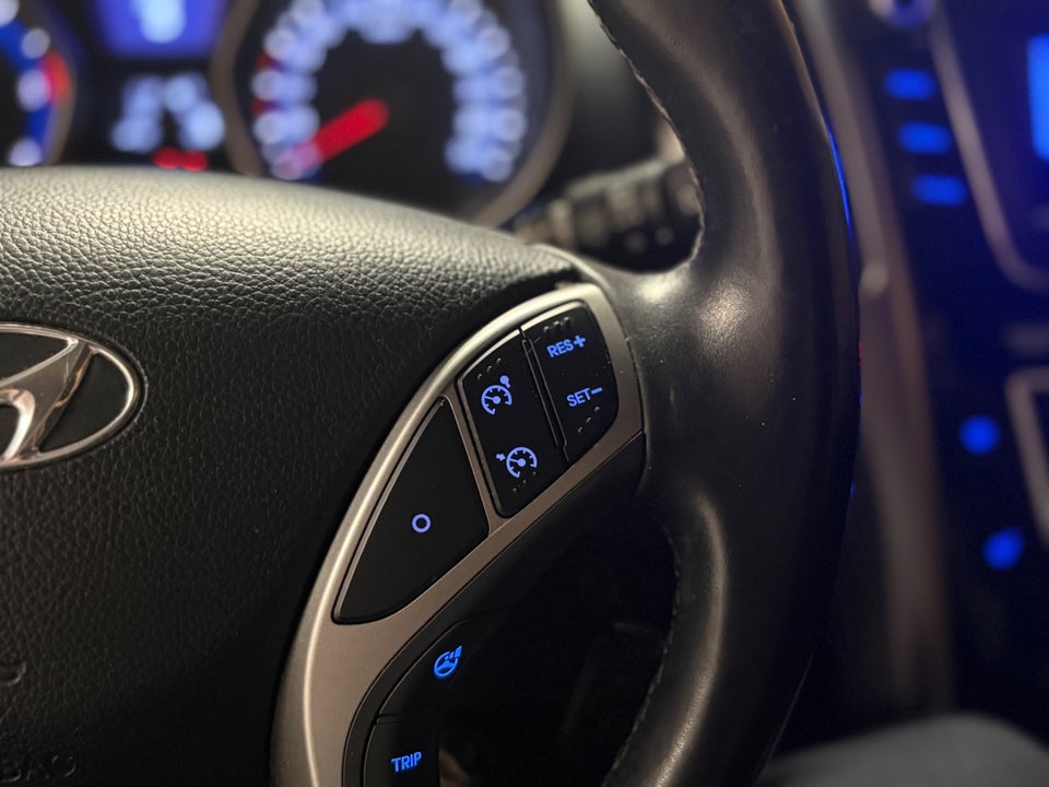 Hyundai i30 1,6 CRDi 110 Active+ CW 5d