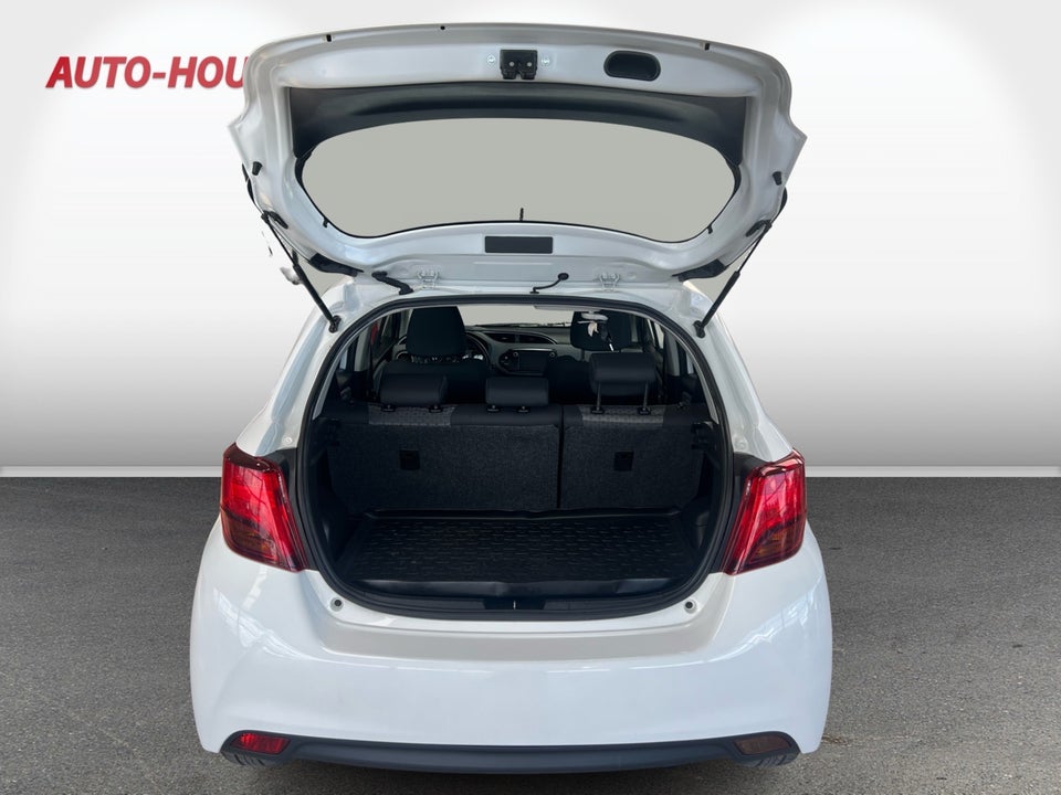 Toyota Yaris 1,0 VVT-i T2 5d