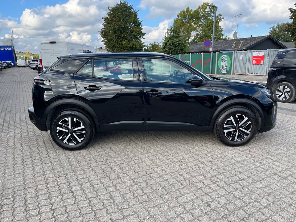 Peugeot 2008 1,2 PureTech 100 Active 5d