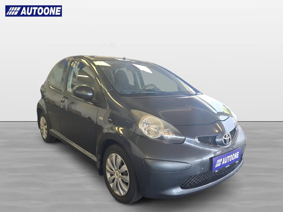 Toyota Aygo 1,0 Plus 5d