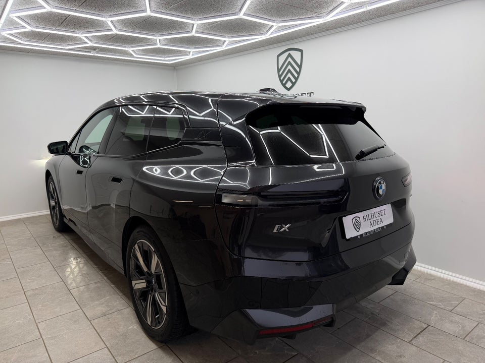 BMW iX xDrive40 M-Sport 5d