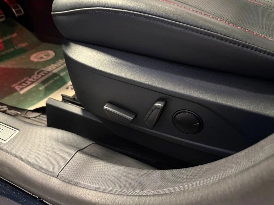 Ford Mustang Mach-E 88 Extended Range AWD 5d