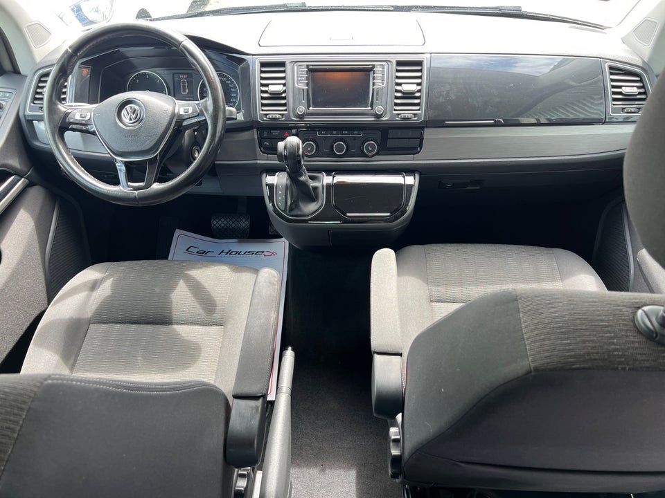 VW Multivan 2,0 TDi 150 Comfortline DSG kort