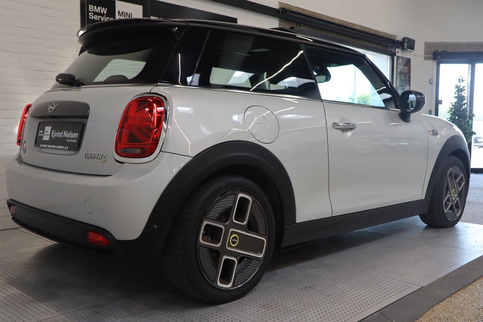 MINI Cooper SE Trim M 3d