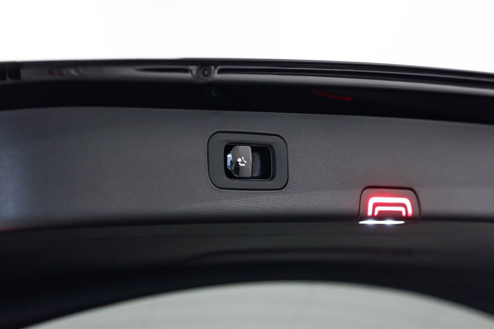 Mercedes E53 3,0 AMG Hybrid stc. aut. 4Matic+ 5d