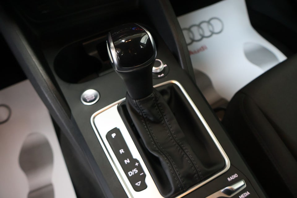 Audi Q2 30 TDi Prestige S-tr. 5d
