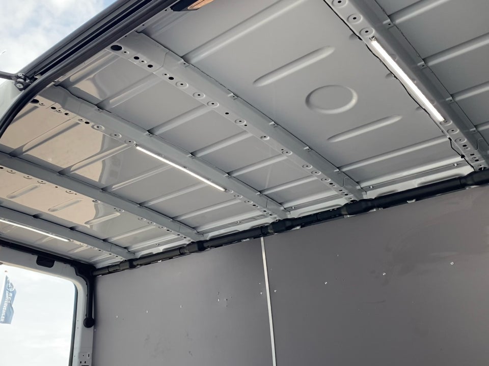 Mercedes Sprinter 215 2,0 CDi A2 Kassevogn aut. FWD