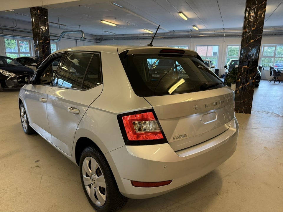 Skoda Fabia 1,0 MPi 60 Ambition 5d