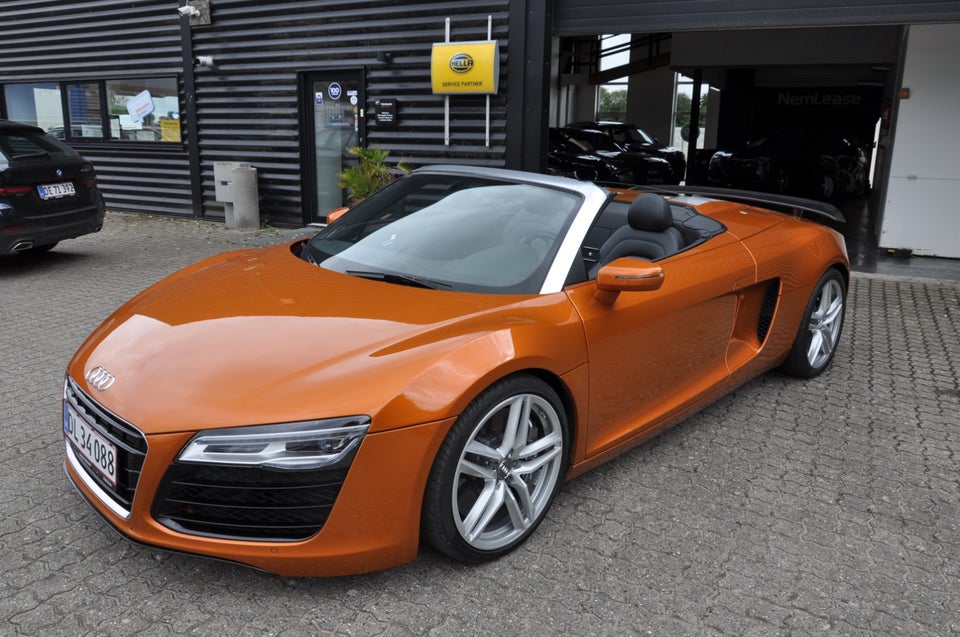 Audi R8 4,2 FSi Spyder quattro S-tr. 2d