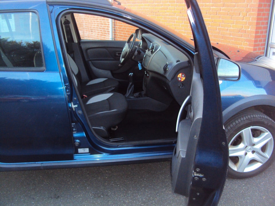 Dacia Sandero Stepway 0,9 TCe 90 Prestige 5d