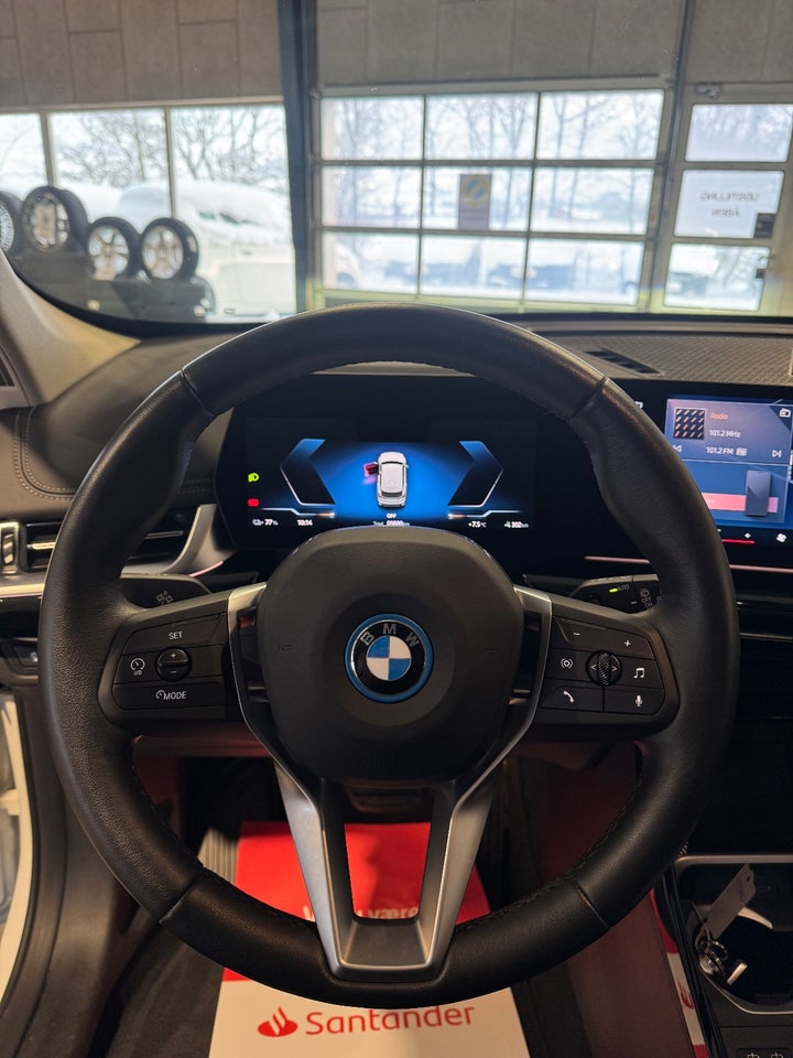 BMW iX1 eDrive20 X-Line 5d