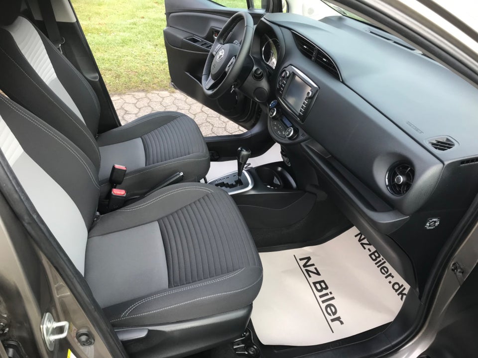 Toyota Yaris 1,5 Hybrid H3 Smart e-CVT 5d