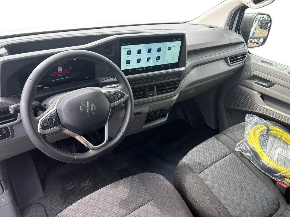 VW e-Caravelle 64 Basis LWB