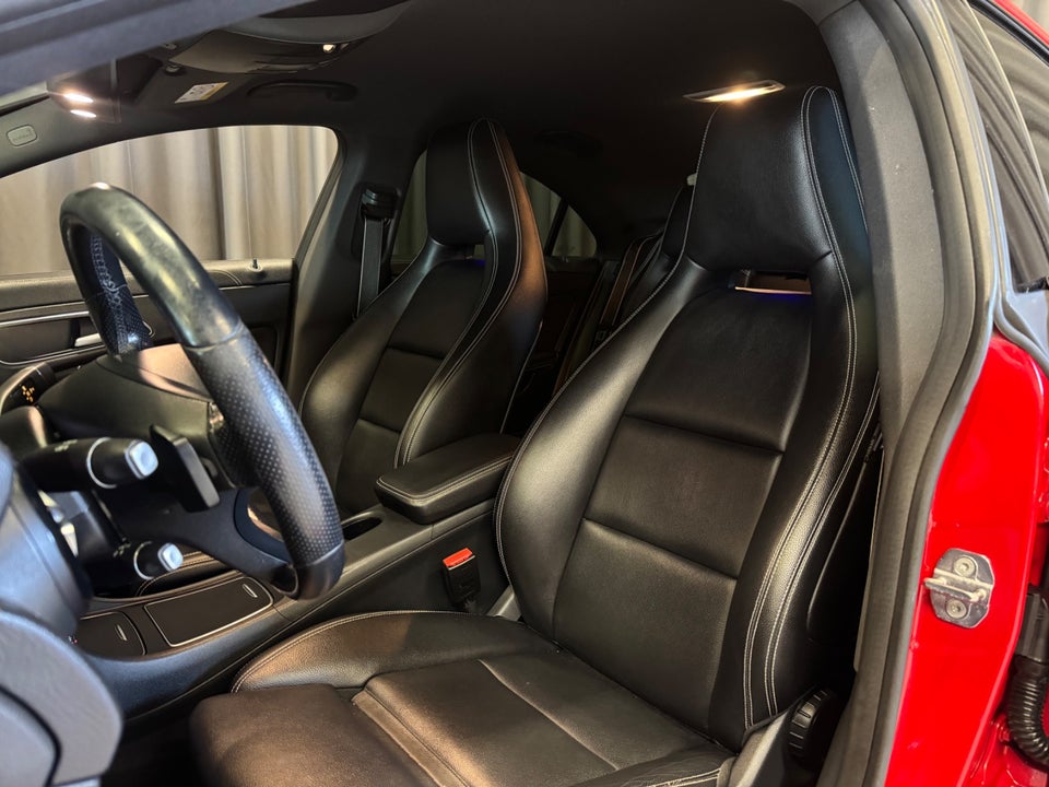 Mercedes CLA200 1,6 AMG Line Coupé 4d