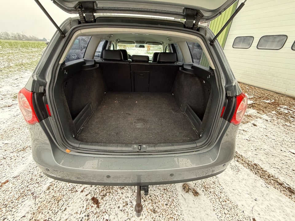 VW Passat 2,0 TDi 170 Highline Variant DSG 5d