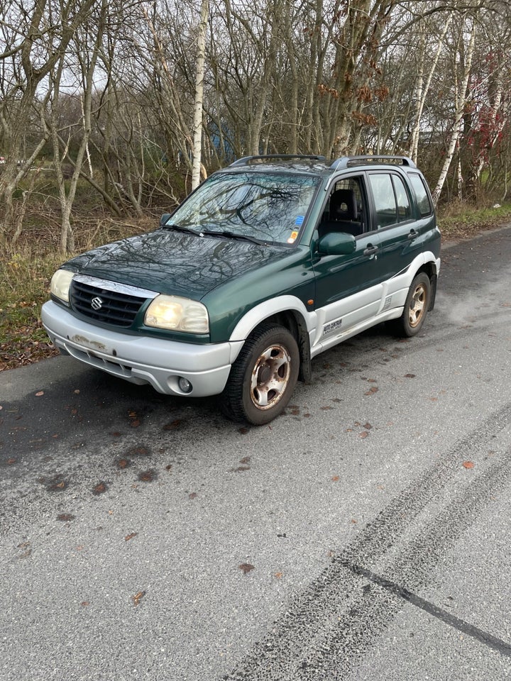 Suzuki Grand Vitara 2,0 Active Van 5d