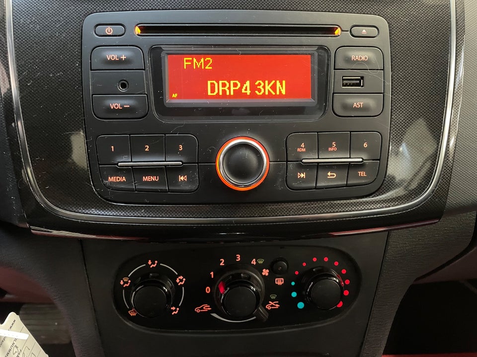 Dacia Logan 0,9 TCe 90 Essential MCV BVR 5d