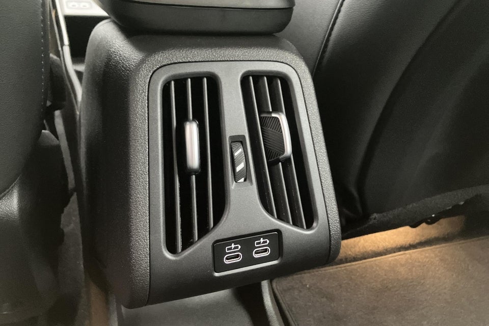 BMW iX1 eDrive20 M-Sport 5d